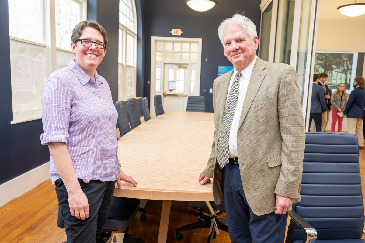 emoryhenry1836's tweet photo. E&amp;H's former President received a surprise honor in the new School of Business Building on Friday. Members of the Board of Trustees and students gathered at Carriger Hall to celebrate the naming of the board room in honor of Jake B. Schrum. #emoryandhenry
https://t.co/yBZWeB5wiD https://t.co/X9KZUX51Dp