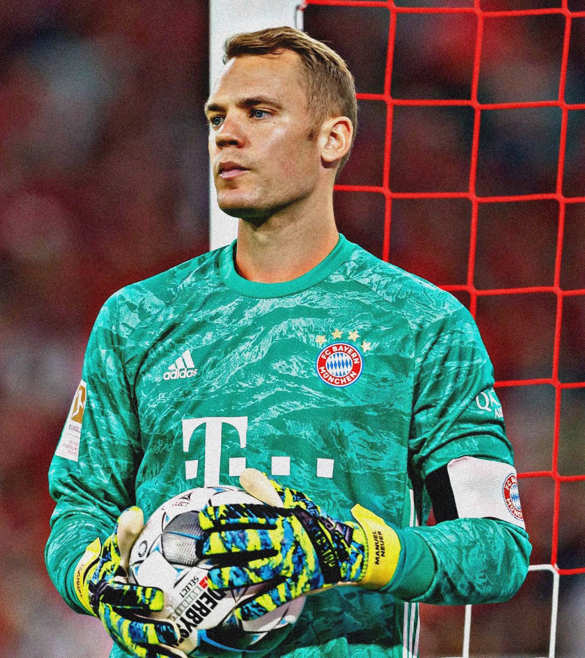 Happy birthday to Manuel Neuer who turns 37 today. One of the greatest goalkeepers to ever play the game. 