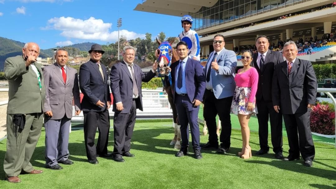 Agradecido con Dios por este Triunfo... Con todas sus conexiones que lo hicieron posible para que está victoria se Diera <a href="/gmarquez_j/">Gabriel Márquez G⭐M</a>  🙏🙏