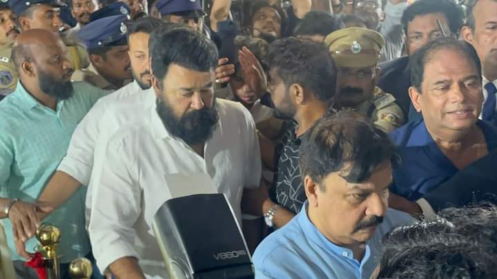 Krishnendhu R tweet media