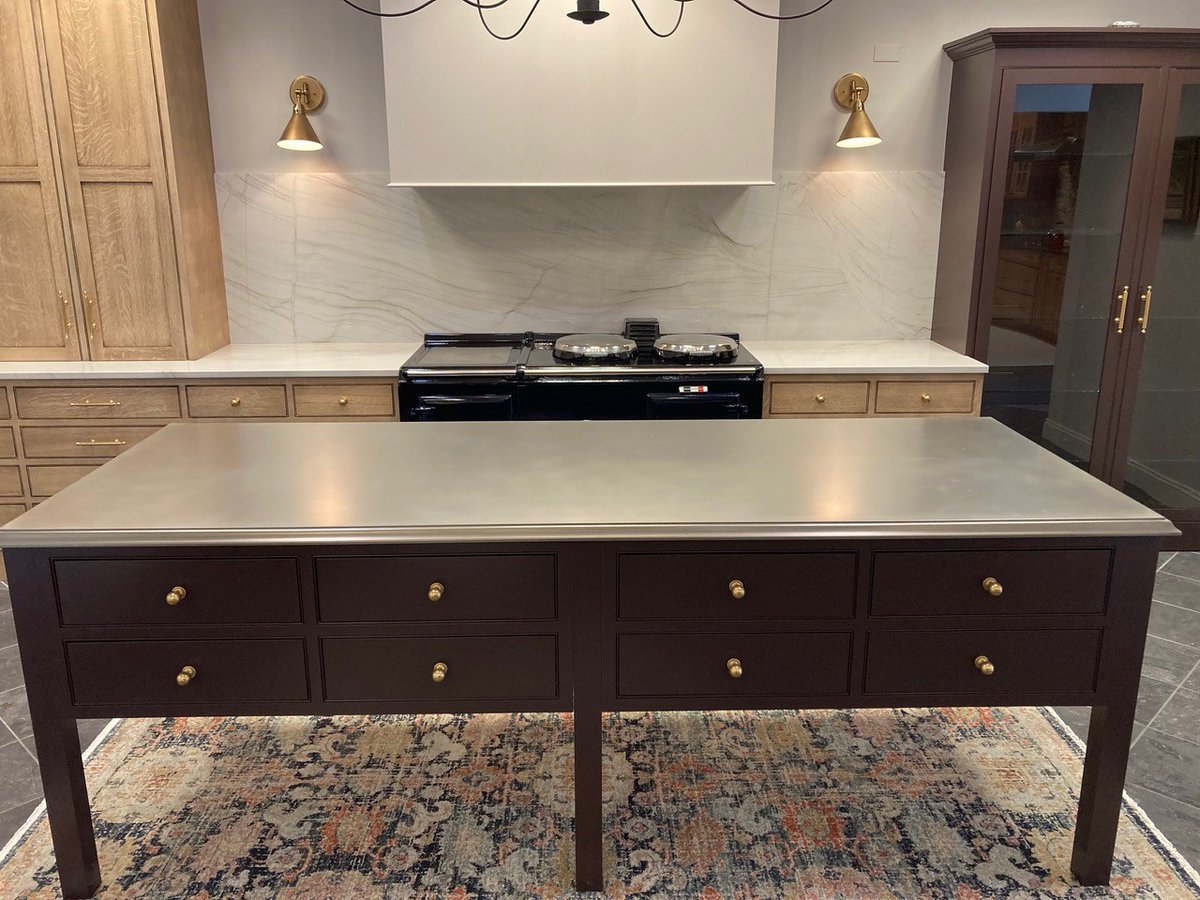 Brooks Custom tweet media