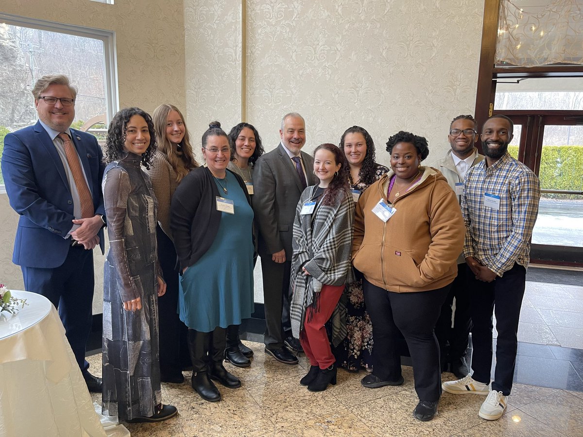 Great to see so many students this weekend at the #SCSU celebration of philanthropy 🥳 Our fantastic donors have such an impact. Here is a group of our Shea award recipients!! Please continue to support us on #SCSUDayofCaring April 4th.  Donate here: givecampus.com/lg5sh9
