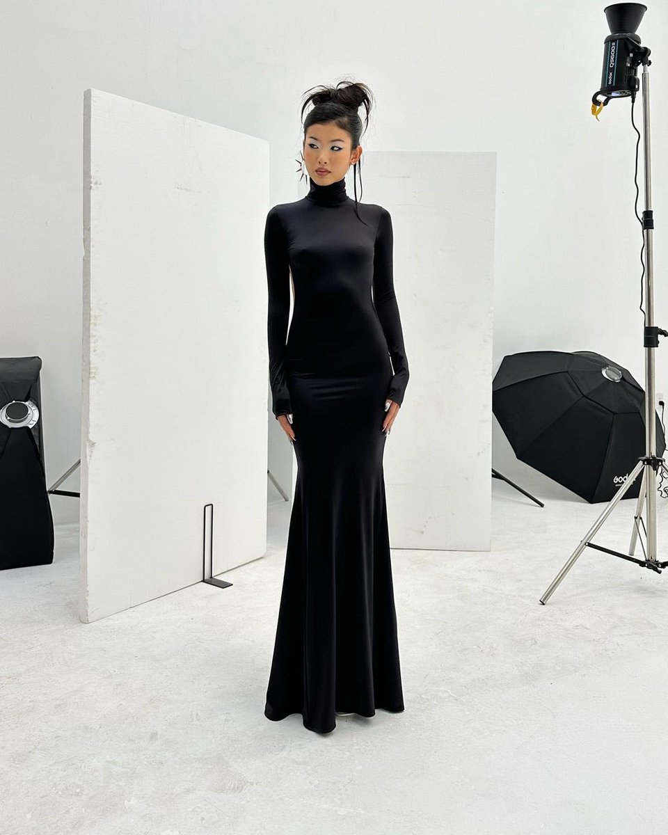 mireille darc backless dress Iconics: Backless Dresses  KHAMSA