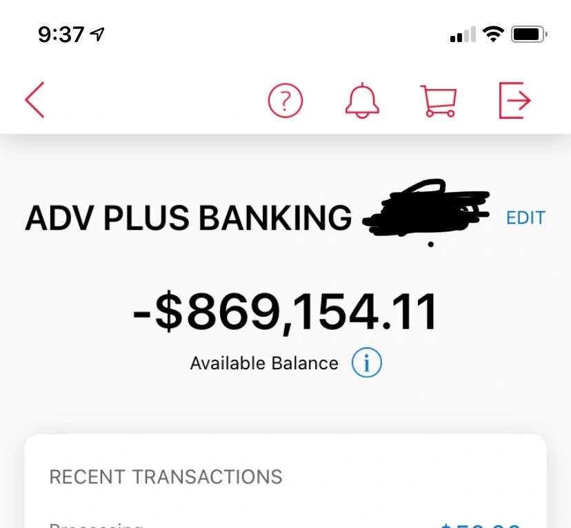 bigbagarth's tweet photo. bro did i get fired? @elonmusk  i been balling until I realized I haven’t got paid in 3 months wtf 😭😭 https://t.co/g35I8JQ38w