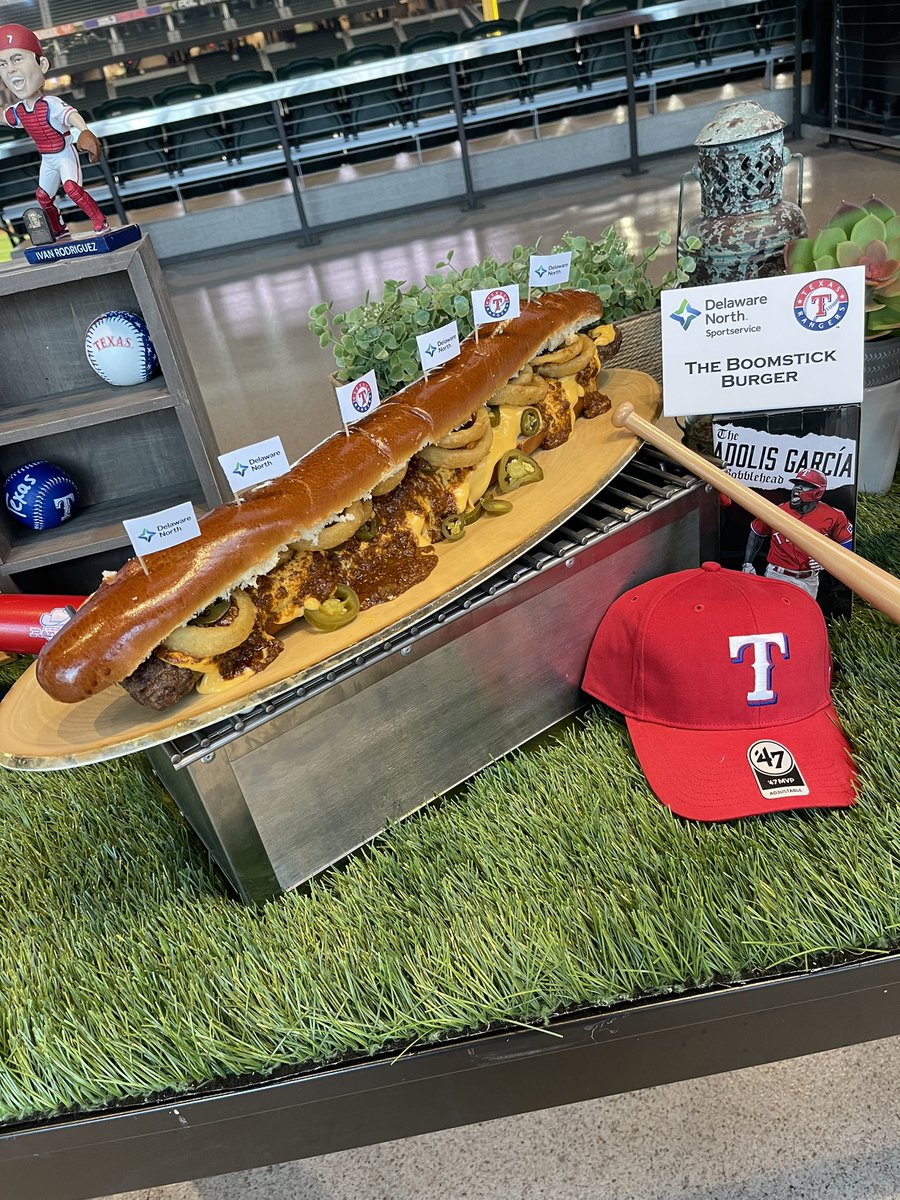 FanDuelSN_SW's tweet photo. A new legend is born…

Say hello to the two-foot Boomstick Burger! https://t.co/o1IIDRY6JL