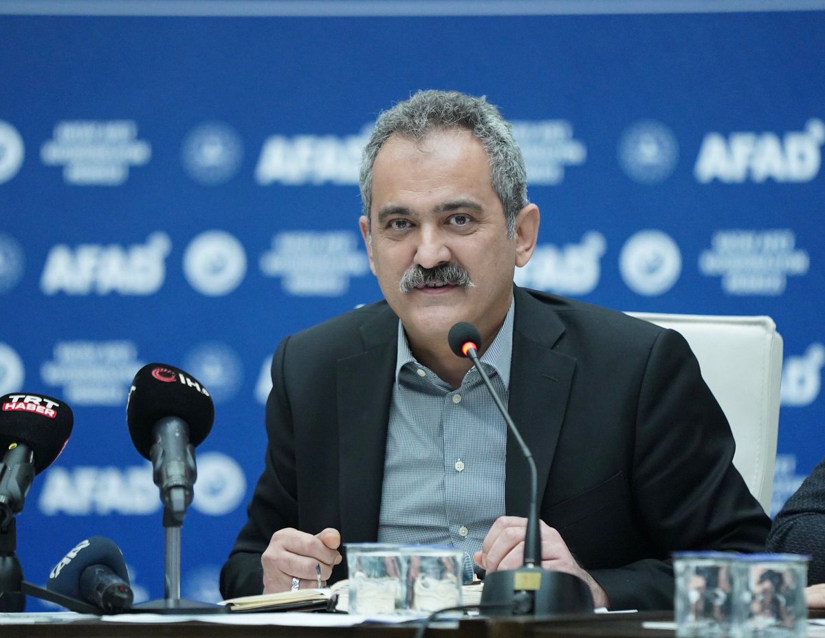 prof_mahmutozer's tweet photo. 2022-2023 eğitim öğretim yılı, önceden planlandığımız gibi 16 Haziran'da sona erecek.

📍Hatay https://t.co/sQsXHJTe6C