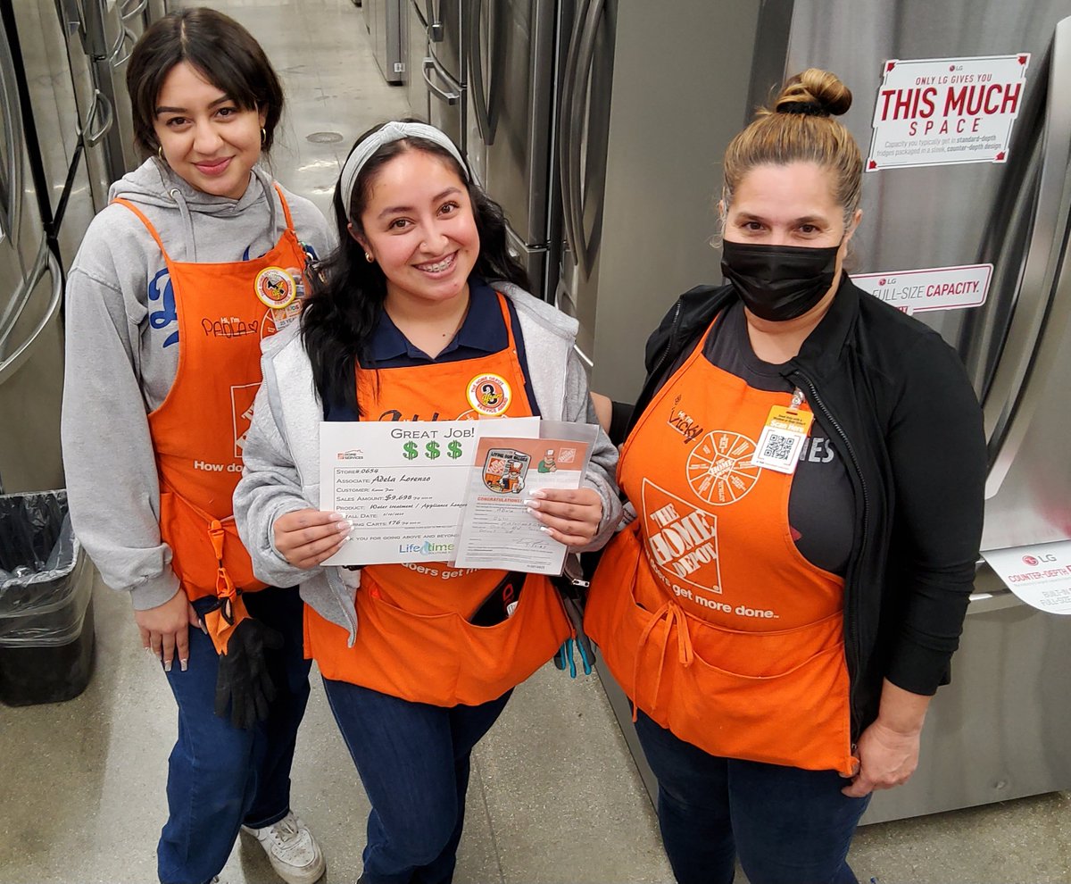 📢 Marvelous job!!!! By Adela DH @homedepot 0654  for Driving <a href="/RainSoft/">RainSoft</a> Appliance Longevity Sales that equals 176 shopping carts pushed out in 2 mins 💰💵💰💵💰  Awesome Customer Service #TrendingOrange #Homerawards