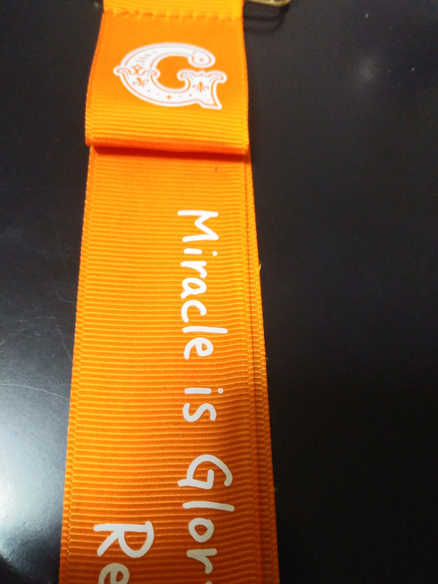 レンくんってば高級リーフが似合うんだから!ほんとにもう!!若々しい中にフラワリーで柔らかな甘い香りを持ちつつしっかりダージリンのマスカテルも感じさせる!うちにあるリーフの中でも上等品よ!!
(自分のだけどレンくん推しの方ほんとにごめんなさい🙇ちゃんときれいにしました)