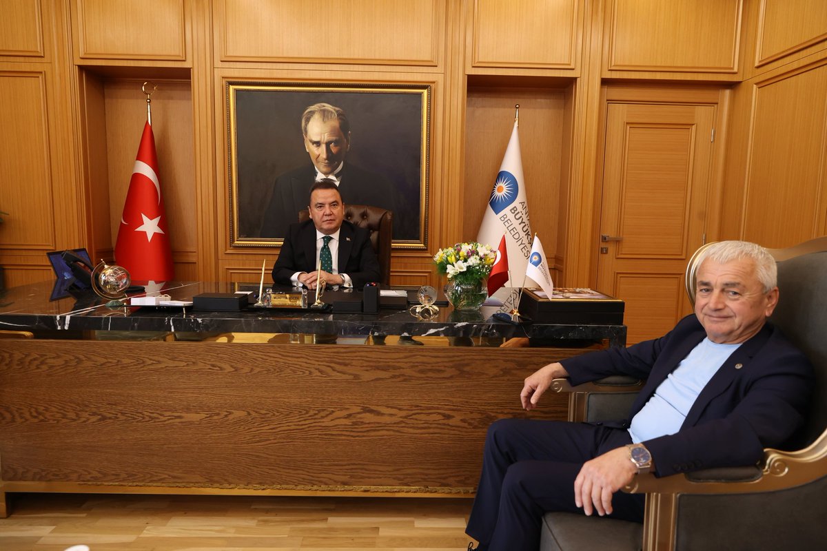 Muhittin Böcek