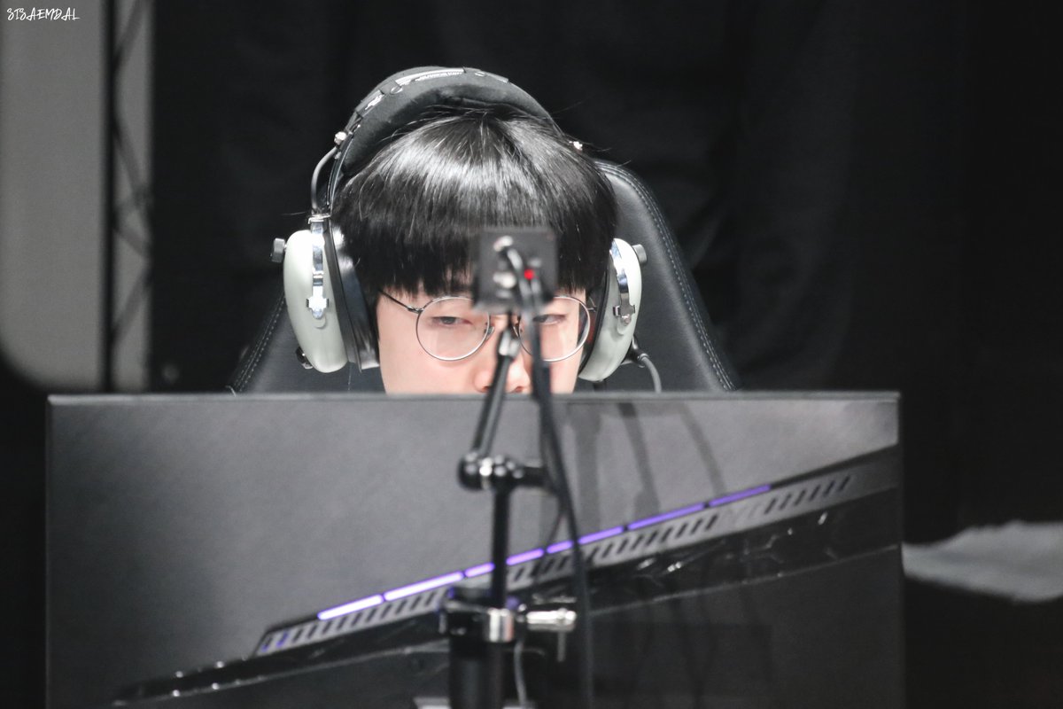 saemdal_pic's tweet photo. @ssaadd_ow 230323 TDI ssaadd 서강민
#TDI #ssaadd #서강민 https://t.co/ZFIU4exi7p