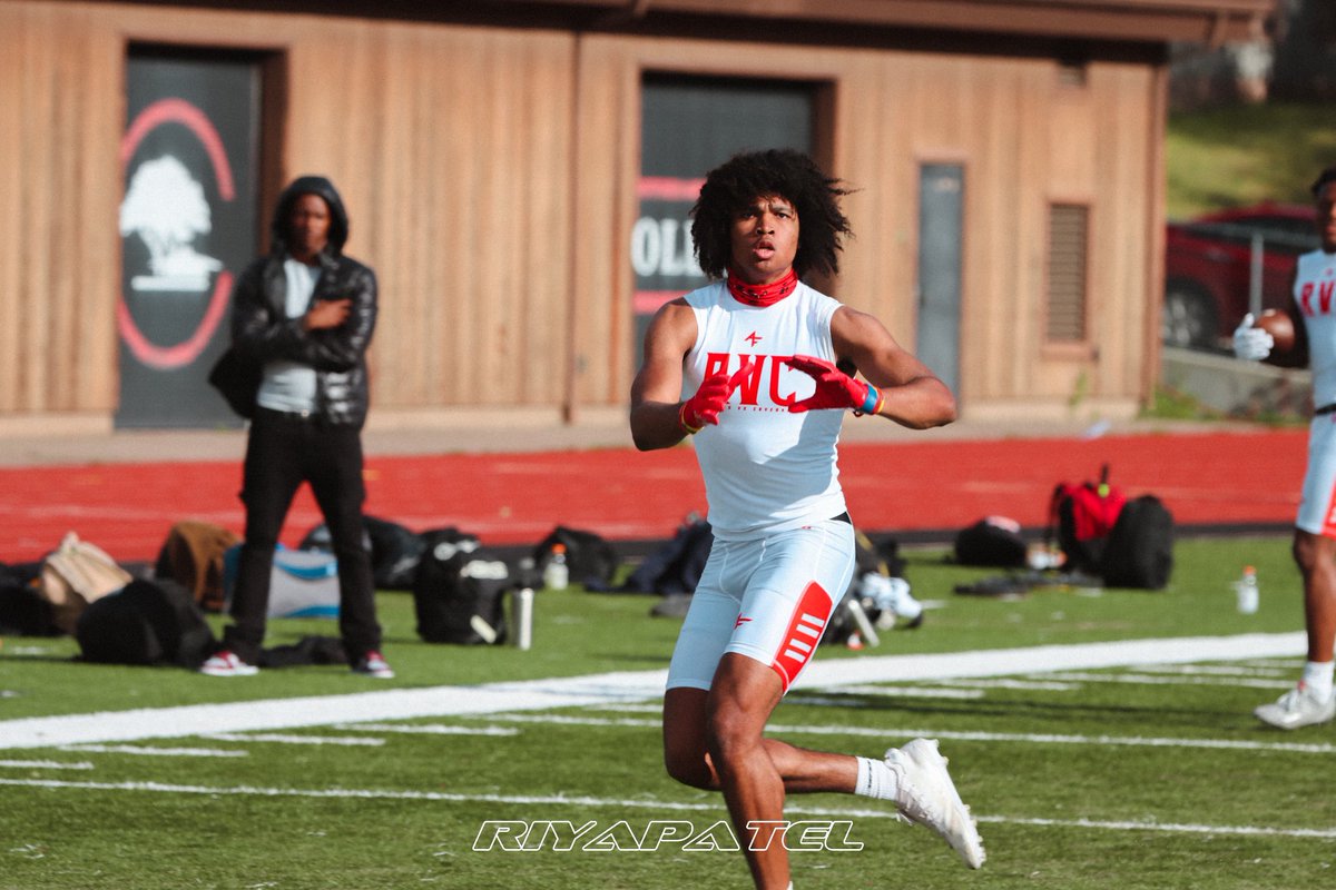 RVCshowcase's tweet photo. RVC Central Regional invites going out now! 

Dallas, TX! We back! 
 #rvcshowcase https://t.co/GEu9vgtsXB
