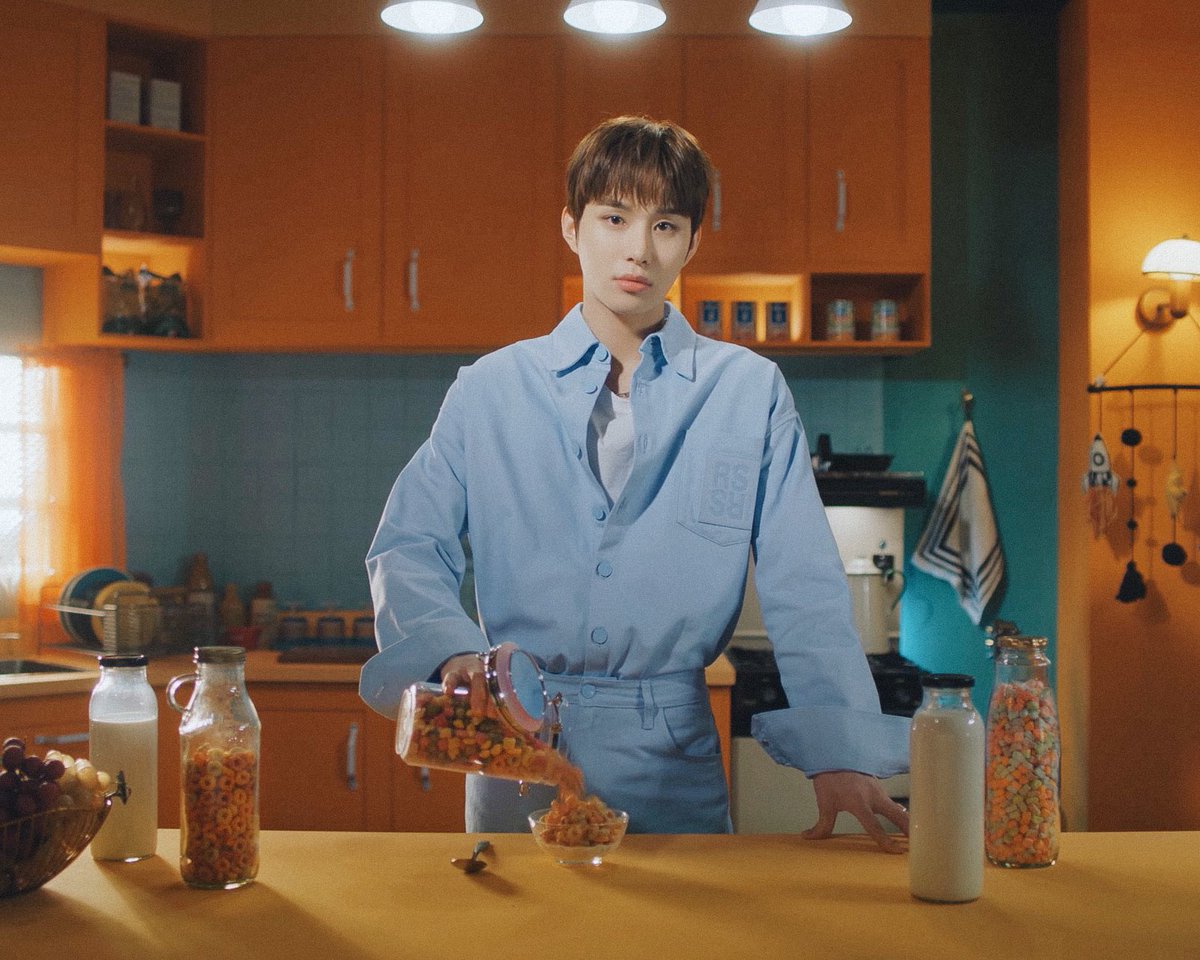 bleu0219's tweet photo. 230327 🥣

#정우 #JUNGWOO #DOJAEJUNG #NCT #NCT_DOJAEJUNG https://t.co/LP9oGhFJGd