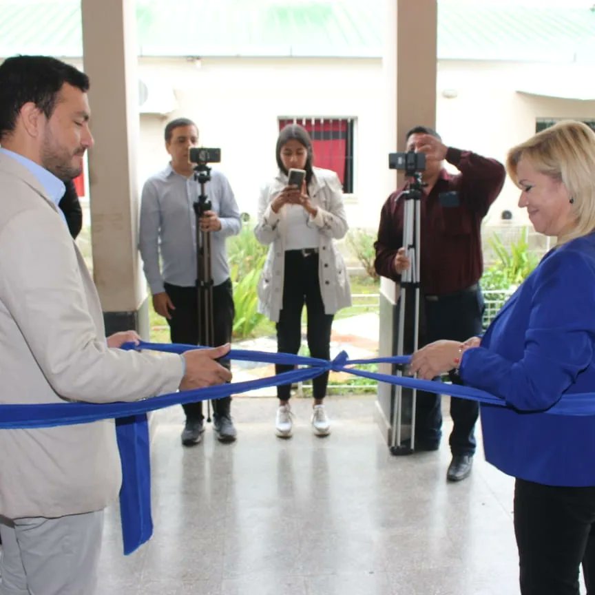 muniguemes's tweet photo. MAS SEGURIDAD, MEJOR CIUDAD

El Sr. Intendente Sergio Salvatierra inauguró el nuevo Plan de Seguridad Municipal que consiste en la instalación de 20 nuevas cámaras de seguridad, más personal de Tránsito y nuevos móviles

#Seguridad #Cámaras #GüemesAvanza #GestiónSergioSalvatierra https://t.co/A5X5GMYhPD