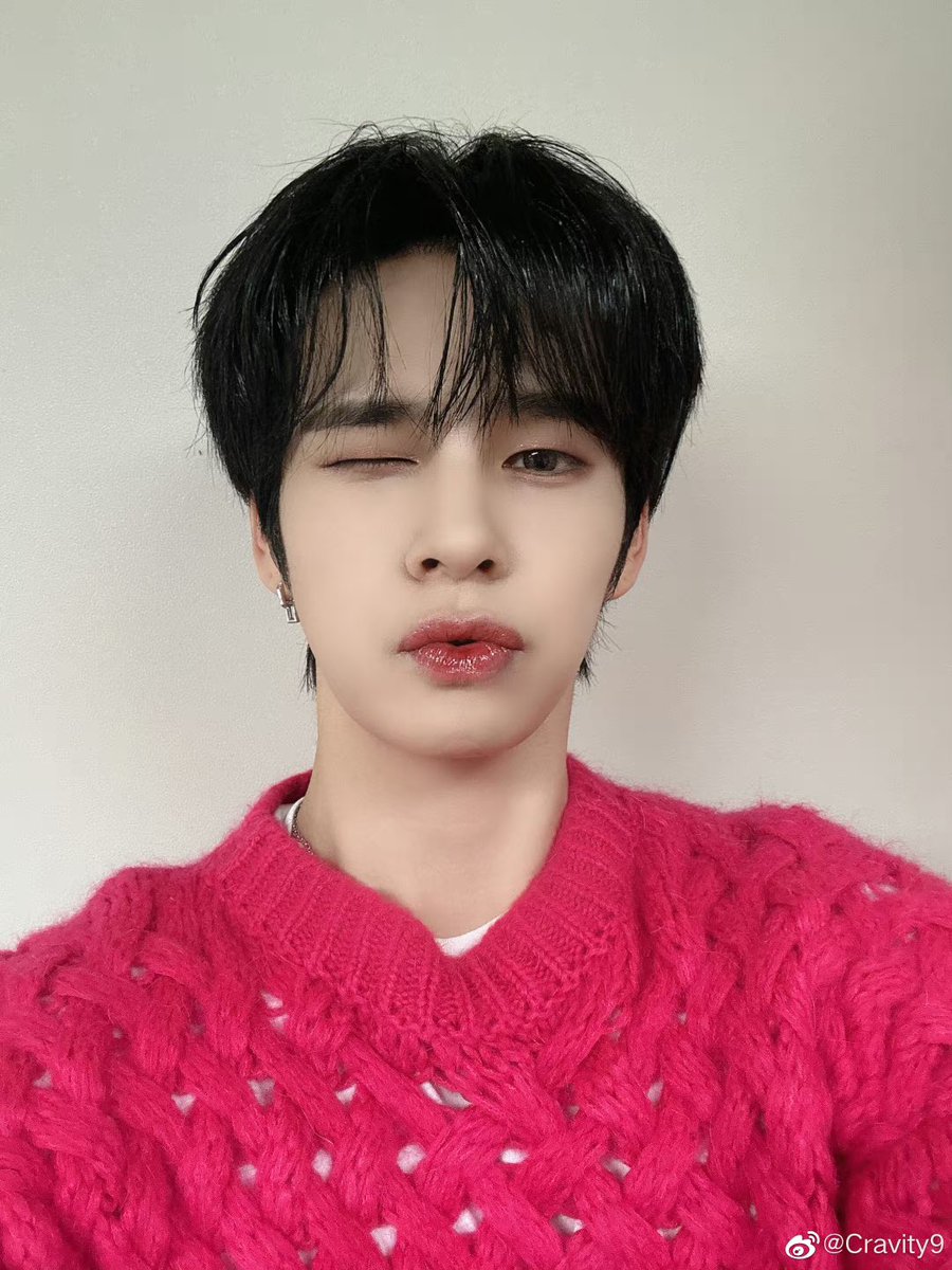 FranceSerim's tweet photo. WEIBO UPDATE •27.03.22

#SERIM : Mangez bien Luvity !

#CRAVITY #크래비티 #세림 #LUVITY https://t.co/4aTE5nkhiu