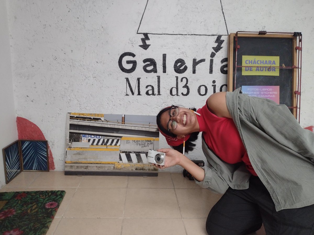 Marchikent's tweet photo. Me emociona presentarles el Tianguis-Galeria "Mal d3 Ojo", ubicada en ciudad Nezahualcóyotl en donde podran adquirir cháchara de autor de la fina. https://t.co/H04fWsZM9I