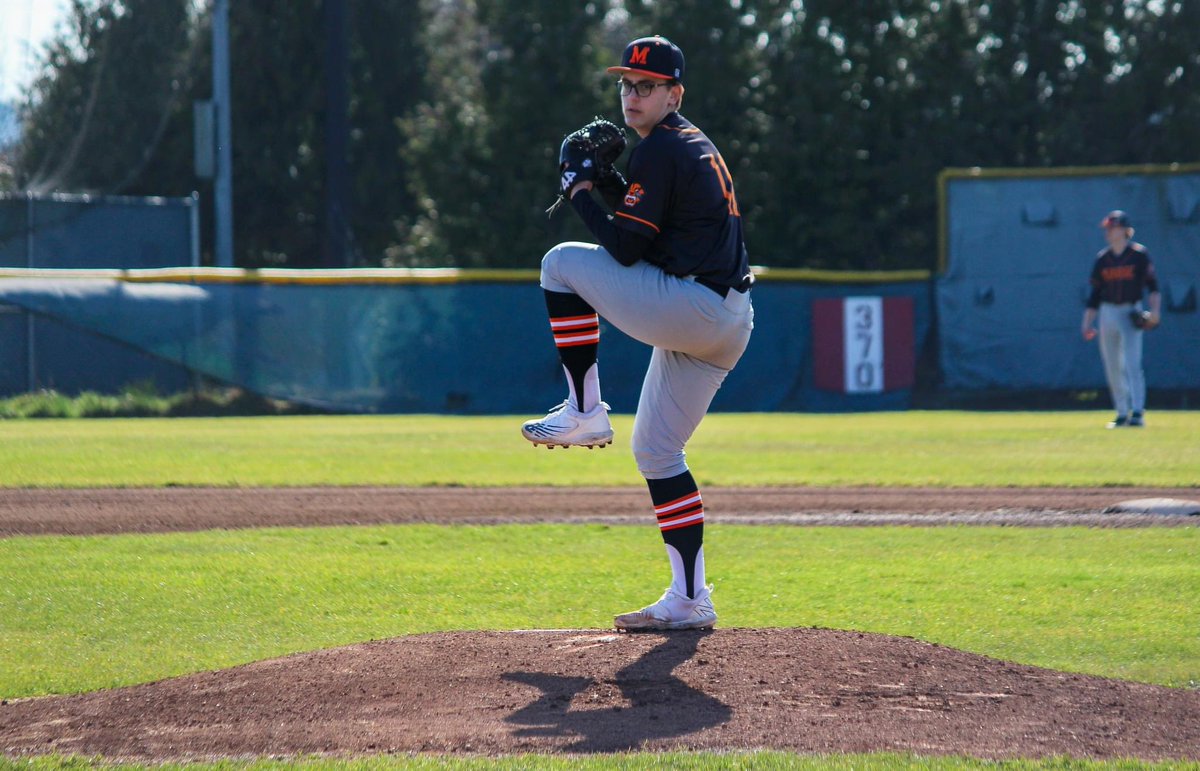 BearcatsMonroe's tweet photo. ‘The two most important things in life are good friends and a strong bullpen’

It’ll be a bullpen day for the Bearcats as they face Lake Stevens in a non-league matchup. 

⏰4pm
📍Bearcat Ballyard
⚾️SP: ‘23 @CarterSprague2 

JV is at Lake Stevens at 4pm. SP Hunter Stack. https://t.co/xbnDzJ2duL