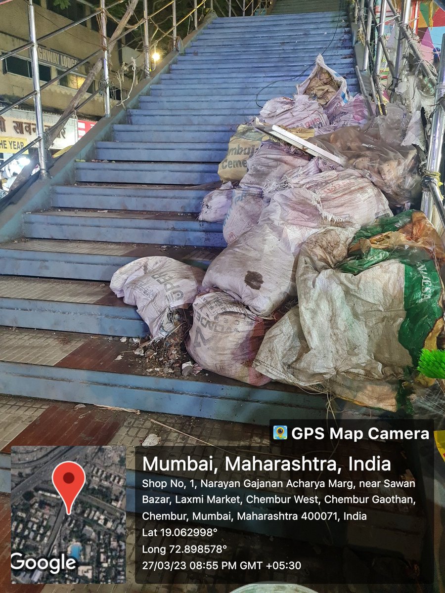 MNityagajendran's tweet photo. After finishing the work Contractor didn't clear the debris it is been dumped in the mono rail public   bridge which is used to go to the station which causes inconvenience for the public so clear it quickly @mybmcWardMW @mybmc @bmcmumbai https://t.co/Ih011SkFSS