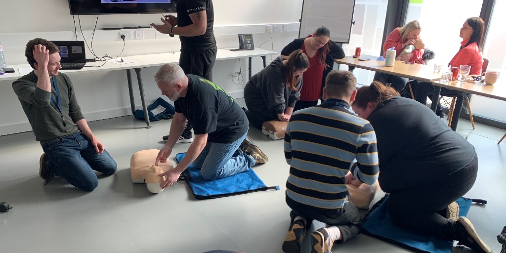 Explain Research tweet media