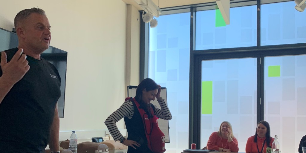 Explain Research tweet media