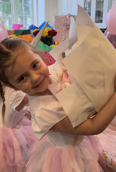 Joyeux anniversaire to my mini Monroe!!! You made me a mommy and I love you so much!!! ❤️🎉🥳🎊 https://t<a href="/tag/prom"class="tags"><span>#prom</span></a><a href="/tag/totaldivas"class="tags"><span>#totaldivas</span></a>