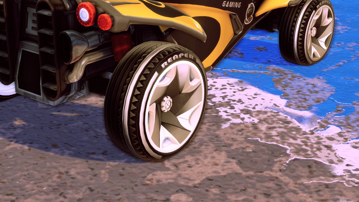 When your teammate has these wheels in GC you know you're about to see the most mechanical yet braindead gameplay imaginable