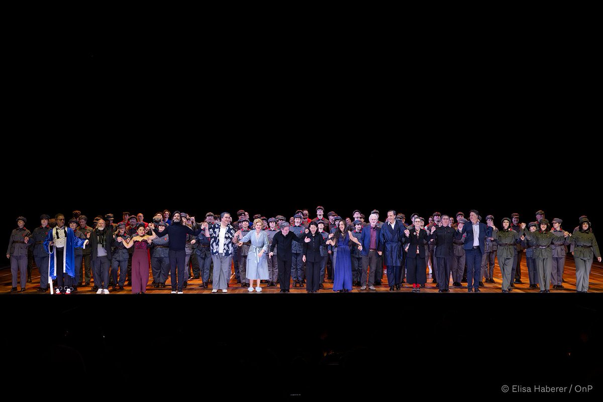 operadeparis's tweet photo. #NixoninChina
Retour sur la Première de l'opéra de John Adams mis en scène par Valentina Carrasco et dirigé par @GustavoDudamel, ce 25 mars à l'Opéra Bastille, en présence du compositeur (@HellTweet). 🎶👏 https://t.co/UA9wDwe8O0 https://t.co/XEErxgi1Vr