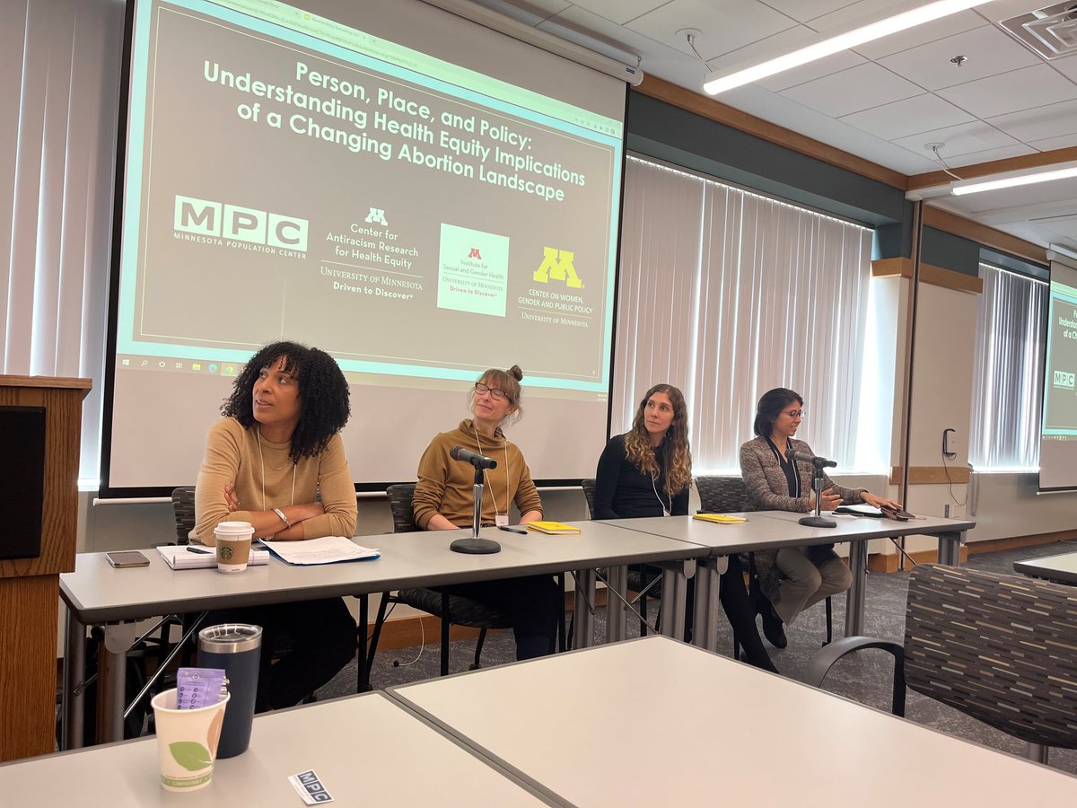 LauraLindberg2's tweet photo. Kicking off the #barnraising with this incredible panel.
@UshmaU @ajeanstevenson @DrCMBorass Siri Suh Suzanne Bell. Thanks to @minnpopp @CARHEumn
for bringing this together w/ funding from @NICHD
#abortionrightsarehumanrights #barnraising https://t.co/vnoOQwiwEE
