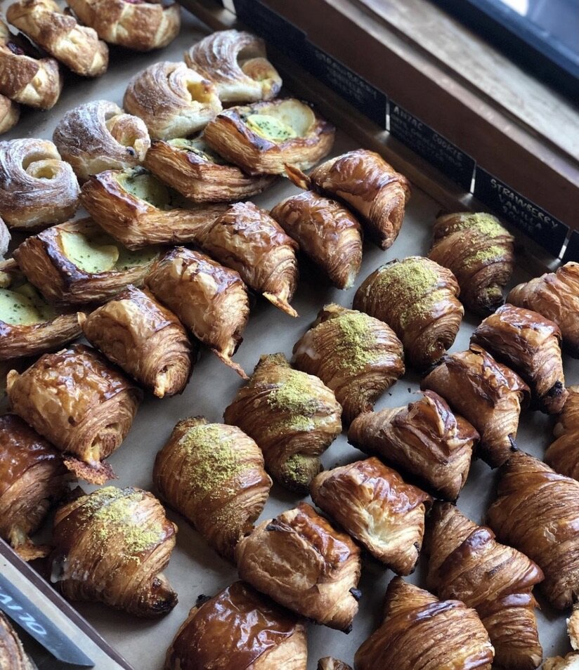 WayfarerBPastry's tweet photo. Wayfarer Bread is a small neighborhood bakery focused on selling naturally fermented breads hot and fresh, directly to the community. https://t.co/47t5xKxNcj