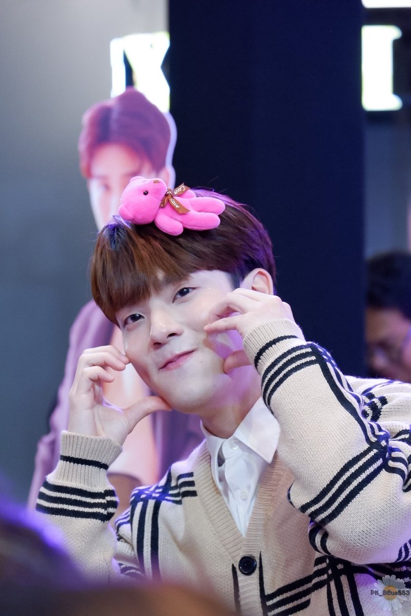 THEBLUEPK2's tweet photo. น่ารักแบบหวีดร้อง 
#CTRPANUWAT 
#LipsGarconxKimmonCopter https://t.co/Ycr0IYulw5