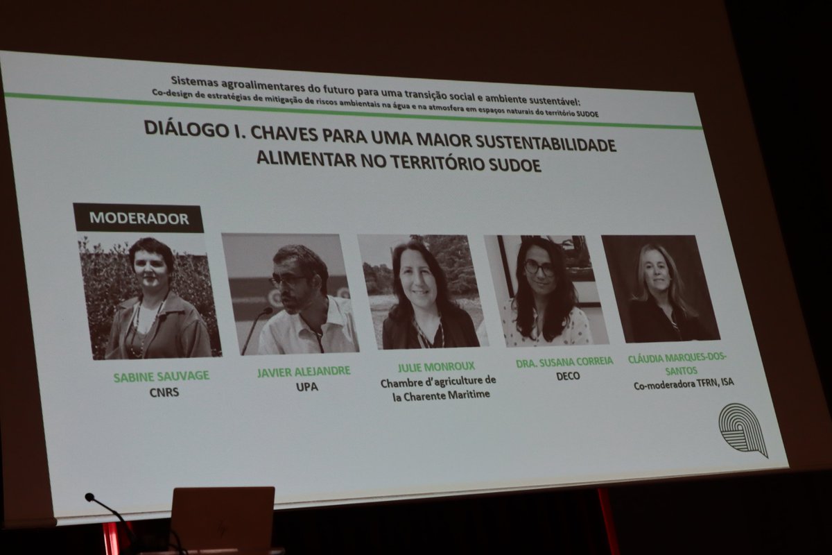 AgroGreenSUDOE's tweet photo. Asimismo, se llevaron a cabo dos diálogos que involucraron a actores de los tres países del territorio SUDOE (@Sudoe5) vinculados con el proyecto 🇪🇸🇫🇷🇵🇹. Diálogo I: "Claves para una mayor sostenibilidad alimentaria en el territorio SUDOE" #AgroGreenSUDOE https://t.co/6yIAz2yvSV