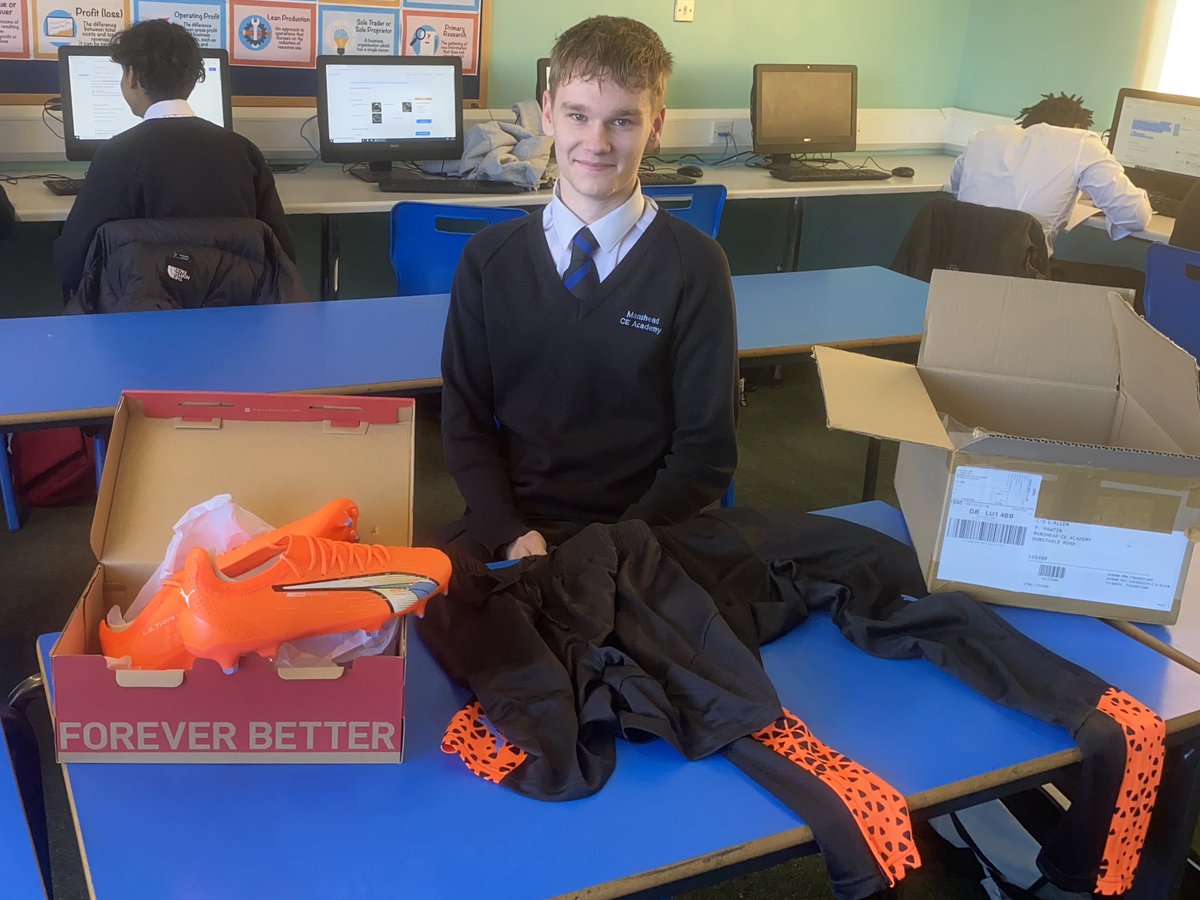 Miss Allen’s year 11 Business group were tasked with writing a business letter to a chosen company. 

Puma were so impressed with their marketing letter that they sent this student complimentary football boots and clothing!

#MansheadCEAcademy