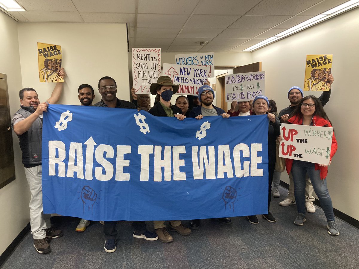 ForTheMany's tweet photo. We’re here in Albany today telling our legislators to #RaiseTheWage, #InvestInOurNewYork and pass the #UnemploymentBridgeProgram! 

New York workers deserve justice! https://t.co/syL2tfqoLz