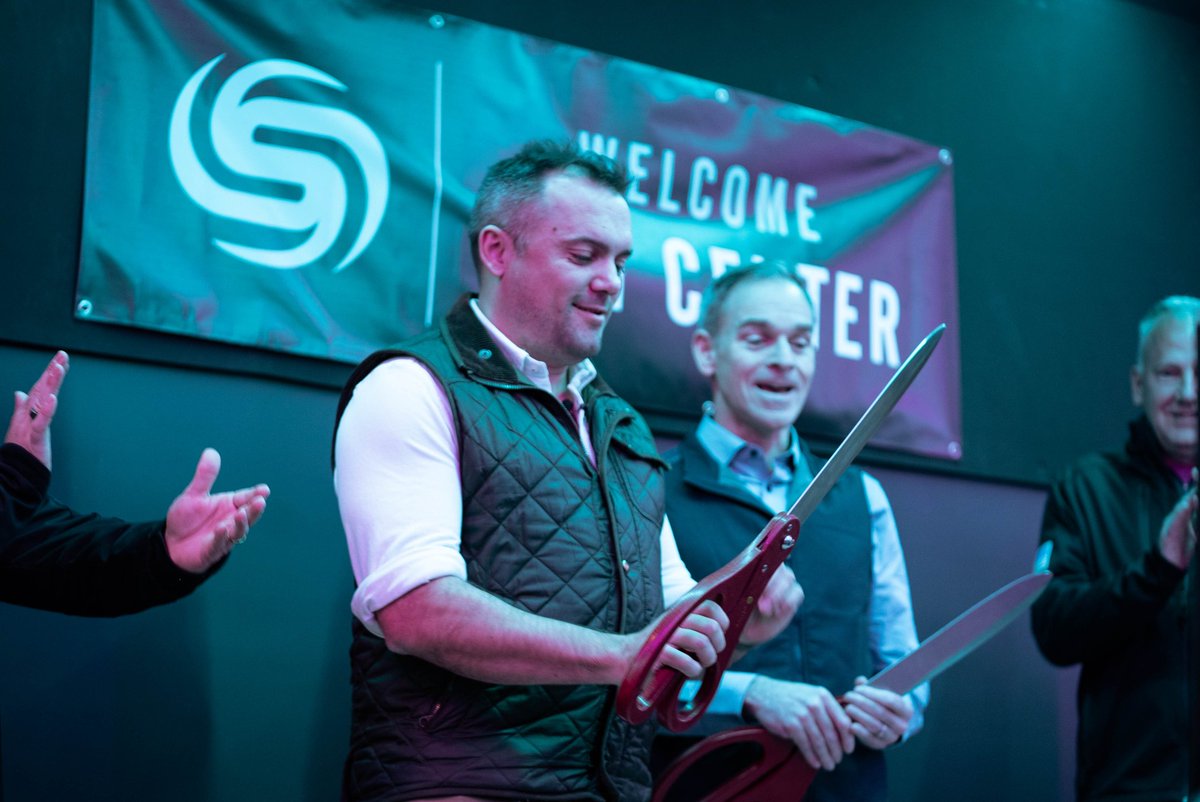 SoniqsEsports's tweet photo. Today is the grand opening of the Soniqs LAN Center in Harrisburg, PA! 

The next generation of Esports begins here. 🎮 https://t.co/Nd3F815bqn