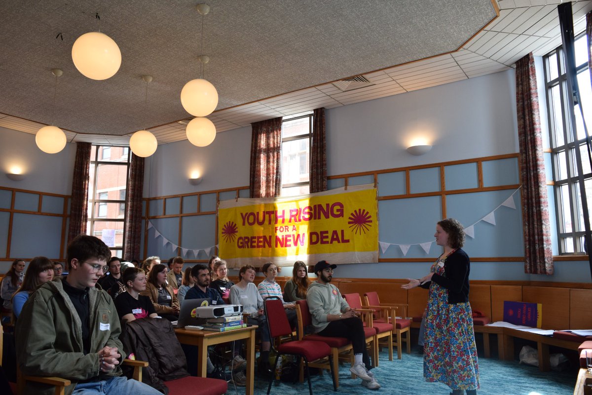 _OliviaBlake's tweet image. Great weekend out knocking on doors in Sheffield Hallam with @GNDRising🔥

Over the next 18 months they will be holding mass canvasses like these up &amp;amp; down the country -  making the case for a transformative #GreenNewDeal.

Join the movement🙏🏼💪🏼gndrising.org