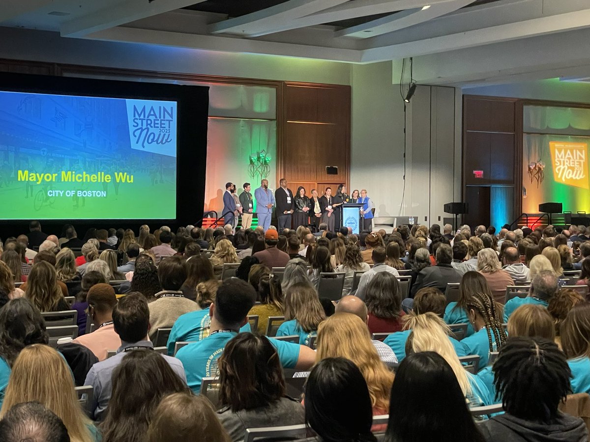 cthomasclt's tweet photo. Boston’s Mayor Michelle Wu welcoming 1900+ to #MainStreet2023Now. Thrilled to be in the room and at the conference w/ #HistoricWestEndCLT leaders representing Beatties Ford LaSalle @Urban_Main. https://t.co/MSkAdJaz1V