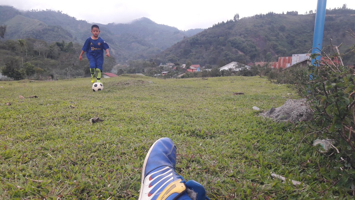 konadicoffee's tweet photo. Hiduplah dalam kedamaian meski dalam pelayaran yg mengarungi ombak yg tinggi karena itu semua kamu mengetahui kwalitas dirimu dalam keberhasilan mengarungi samudra biru luas yg tak terhingga itu.

#Bola #Gayo https://t.co/Gmokwihj8N