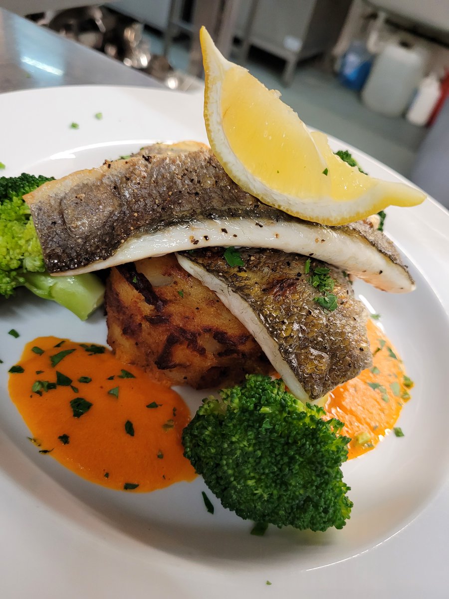 We’d just like to let our wonderful followers and customers know that our new website is now live online at thetudorarms.co.uk. 
On our new website you can book accommodation, book tables for dining and see samples of our wonderful varied menus too!