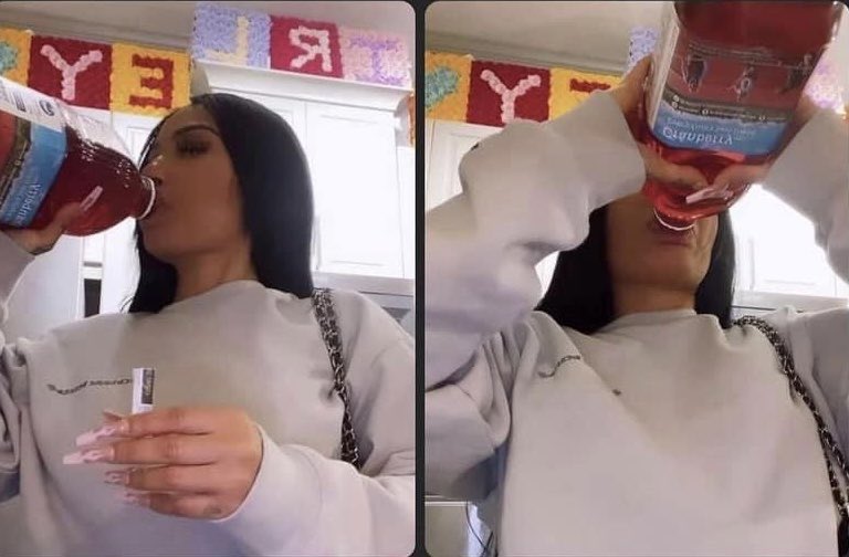 ashakiiii's tweet photo. How I be drinking cranberry juice 😩 https://t.co/PvJ68uMNHs