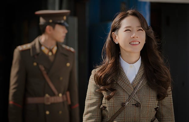 Madhavi229's tweet photo. I know it's bit late now but I am watching this drama #CrashLandingOnYou  now and should admit that I am dying to know how she gets out of north Korea than their love story😅 Forgive me but it's truee😂🙊

#Kdrama #kdramatwt https://t.co/evQHrB1sKR
