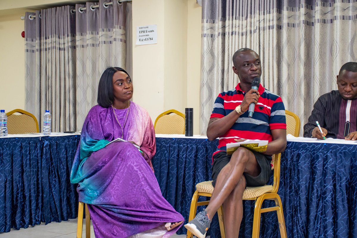 AcepaAfrica's tweet photo. Members of the Education Committee of the @GhanaParliament doing a simulation of the Community Score Card tool as part of capacity building towards effective monitoring of the SDGs. This activity falls under the Data for Accountability Project funded by @Hewlett_Found https://t.co/gQT7qnbnGH