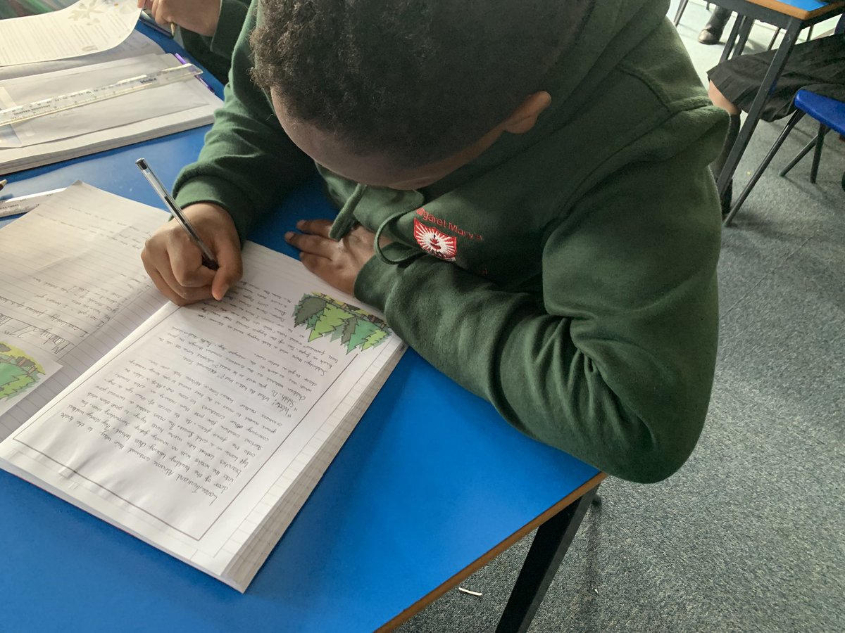 StMM_2021's tweet photo. 6G have been writing setting descriptions that convey action, movement and tension. We have been inspired by the adrenaline fuelled sci-fi adventure story Crater Lake by @JenniferKillick #ks2writing https://t.co/fgnero9bes