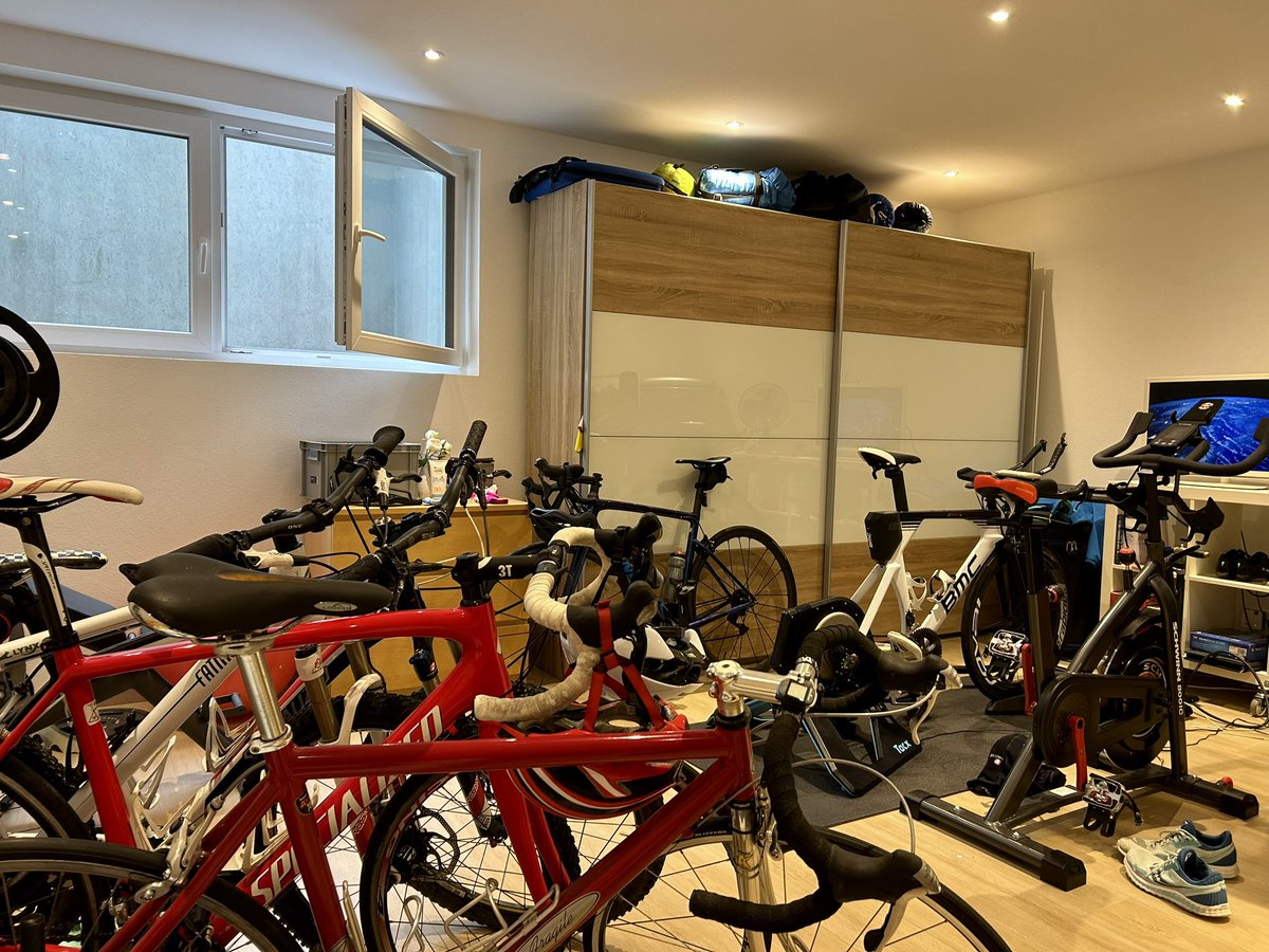 Christian Henne ©️ tweet media