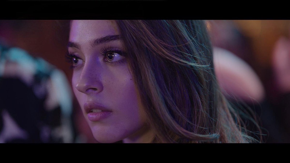cemre_baysel's tweet photo. Yaz Akdeniz.

 @askfilmiii https://t.co/5EZIKvUumc
