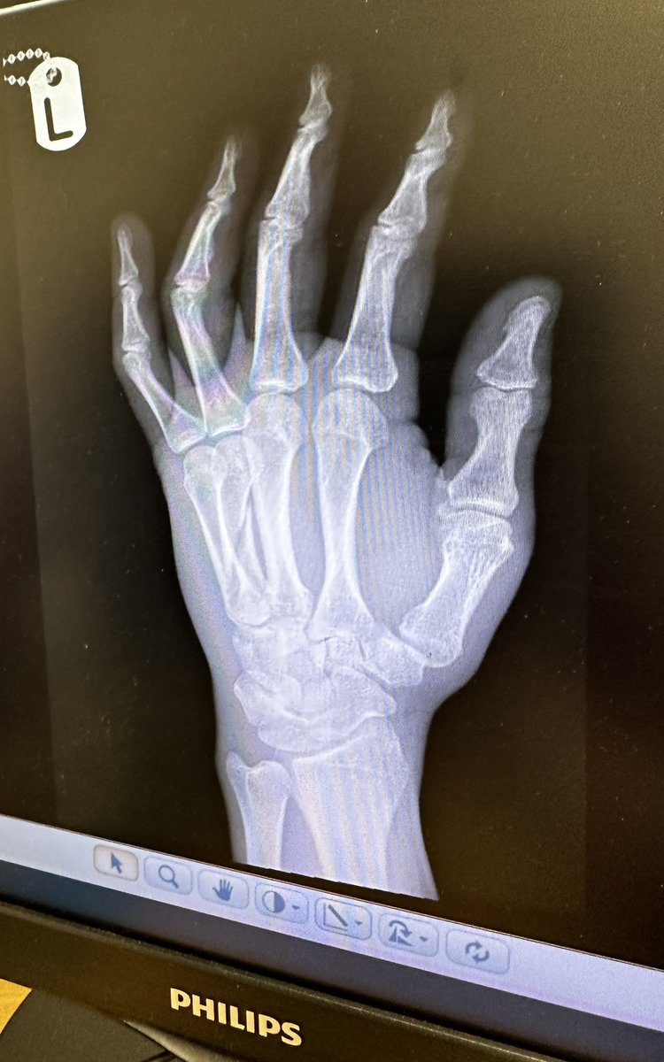 Andy Castell tweet media