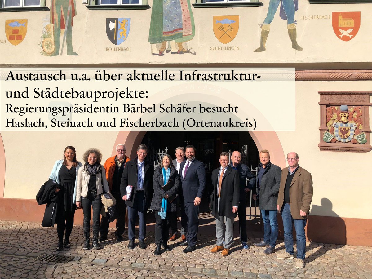 RPFreiburg's tweet photo. Regierungspräsidentin Schäfer war heute in #Haslach, #Fischerbach & #Steinach (@ortenaukreis) zu Gast. Im Gespräch mit den Bürgermeistern sowie Gemeinderätinnen & Gemeinderäten ging es u.a. um aktuelle #Infrastruktur- & #Städtebau-Projekte. https://t.co/DjurTGy1sr