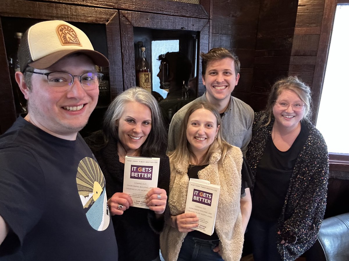 PNGRotary's tweet photo. Did you know our Rotary club has a book club? We focus on social justice-related issues to help educate ourselves and learn how to be better allies for various topics. Last night we debriefed on "It Gets Better" by Dan Savage. Come join us! https://t.co/HMMxeYEtUC