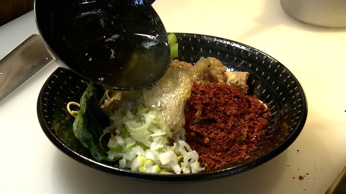 abc_kokoiro's tweet photo. #多国籍料理  のお店 #エッセンキタムラ の料理長 #尾花桃 さんは #ドイツ に渡って４年間料理を修業！帰国後に雅さんと出会いが！#中華料理 や #韓国料理 を中心に ヨーロッパやアメリカなど #多国籍料理 が頂けます。中でも #よだれ鶏 は絶品！3月29日水曜日はよる9時48分から。#ABCテレビ https://t.co/0jQtye75ve