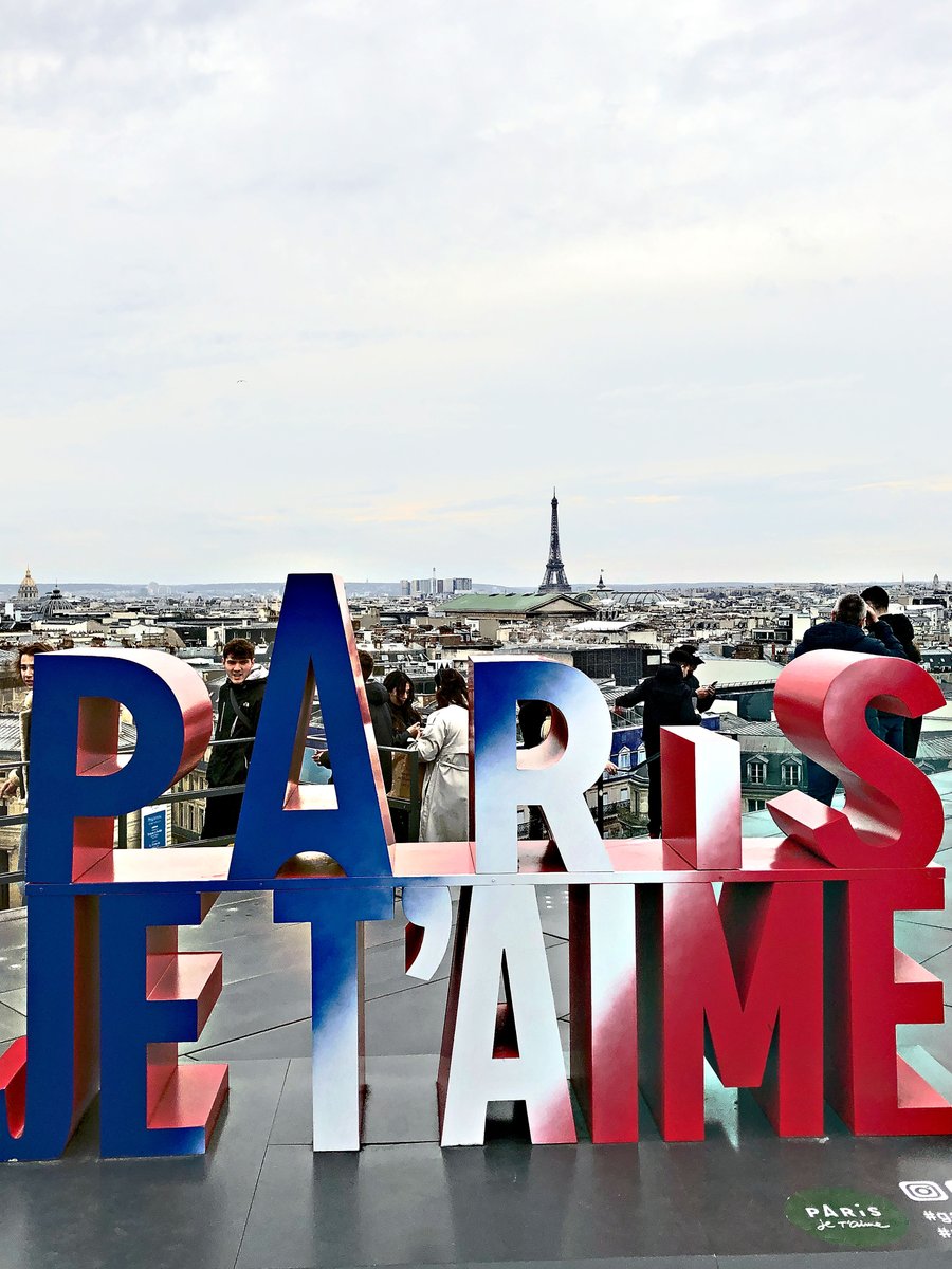 Paris je t'aime... Galeries Lafayette !
planmetro.paris 😉
Métro : Chaussée d'Antin - La Fayette
.
#paris #metroparis #parisjetaime #galerieslafayette #france #photo #instagram #photography #helloworld #vivreparis #picoftheday #colorphotography #igersparis #igparis