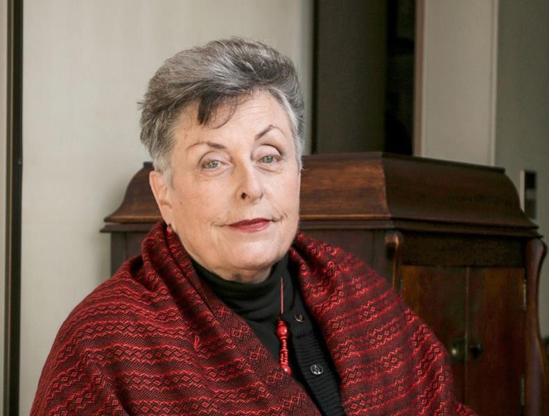 ximenaguilera's tweet photo. También destacamos la gran labor de Danuta Rajs (1945-2022), procursora y ex Jefa del Departamento de Estadísticas e Información de Salud DEIS, y principal impulsora del tratamiento y uso estadístico de los hechos vitales del país, a quien dedicamos este trabajo. https://t.co/qwsQVhIPgO
