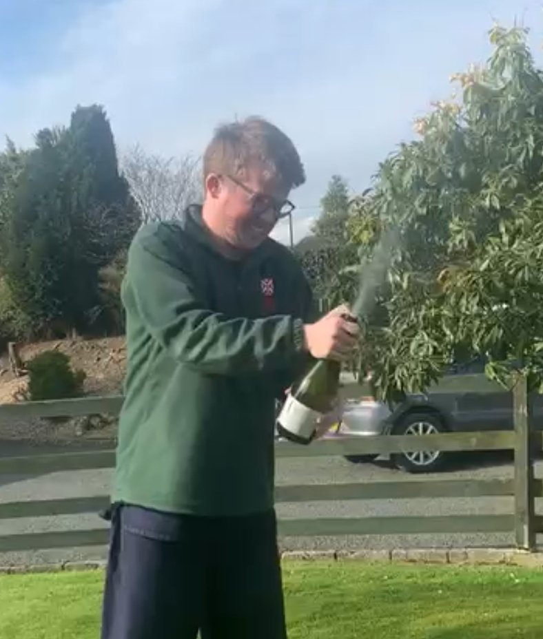 Tim Neill tweet media